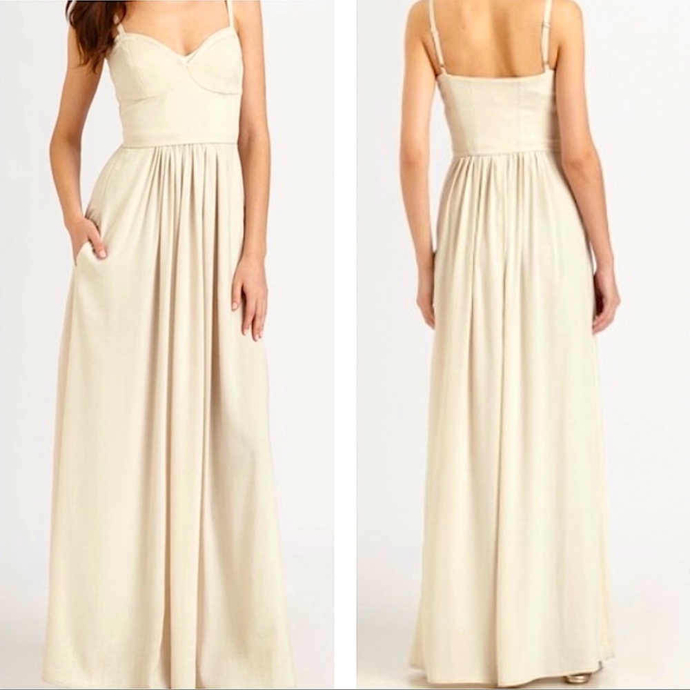 BCBGMAXAZRIA Kyra sleeveless bustier
evening dress oatmeal (Sz M)